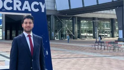 Zana Gümüş kimdir? Genç yaşta uluslararası platformlarda dikkat çeken Türk siyasetçi