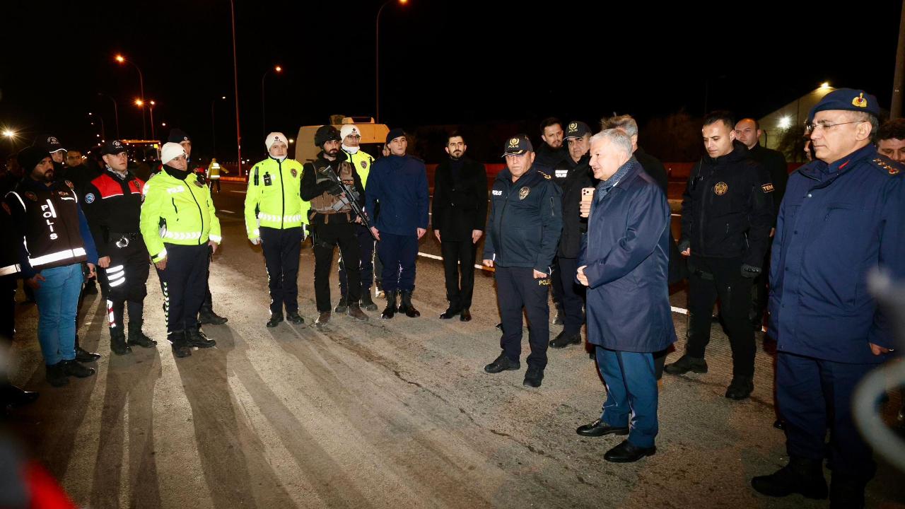 Vali Murat Duru’dan Aksaray–Adana Yol Kontrol ve Uygulama Noktasına Ziyaret