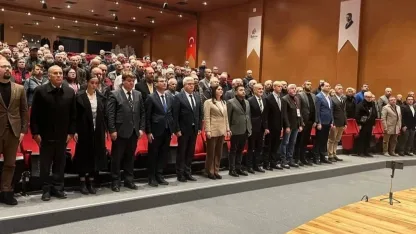 İYİ Partili Akalın: Emekli nefes alamaz hale geldi