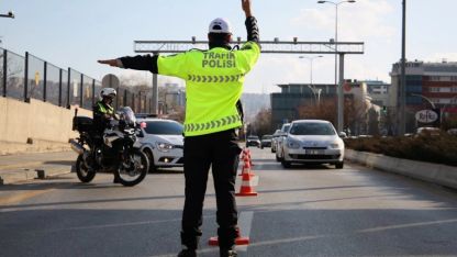 Trafikte yeni dönem başladı! Cezalar katlandı, işte yeni oranlar