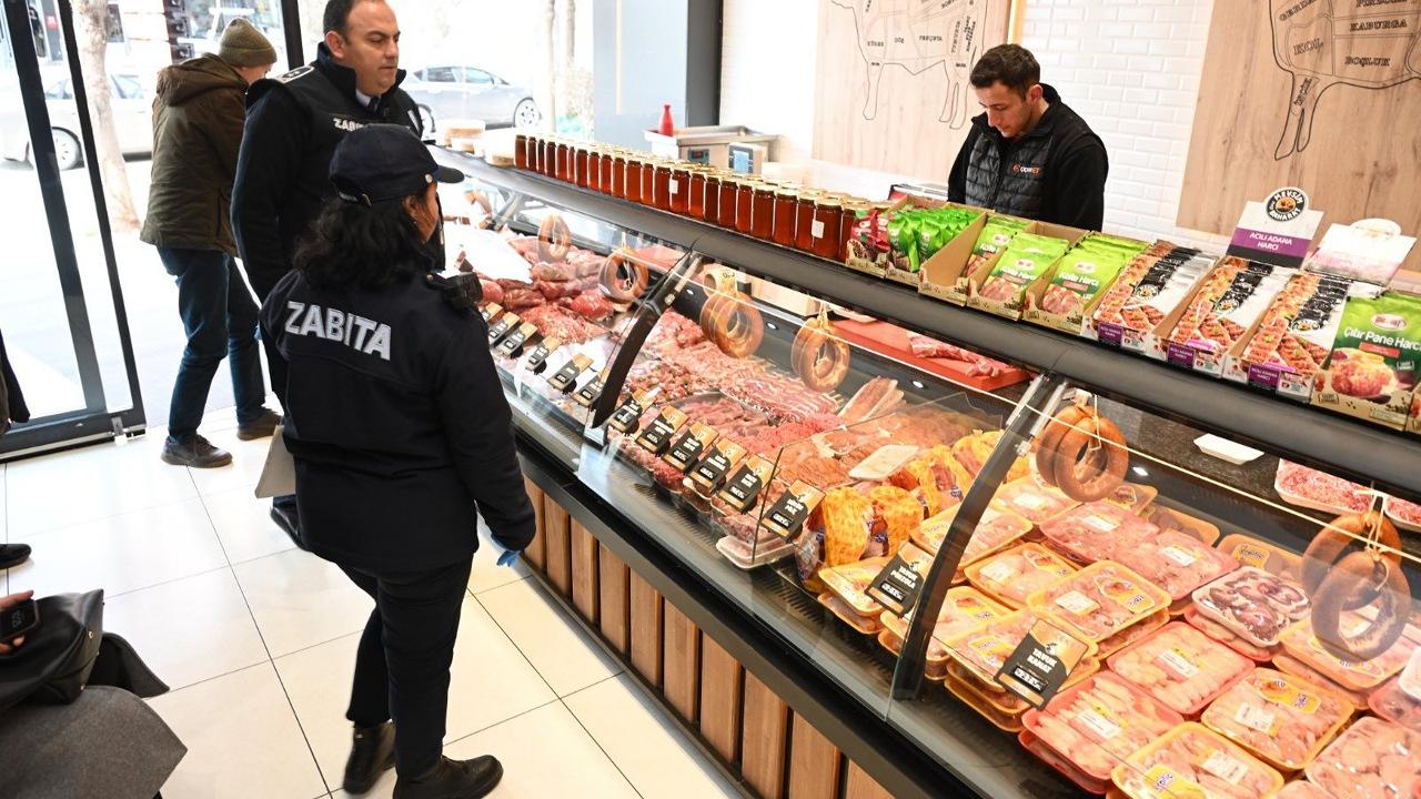 Aksaray'da Zabıtalar Kasaplarda senetim yaptı