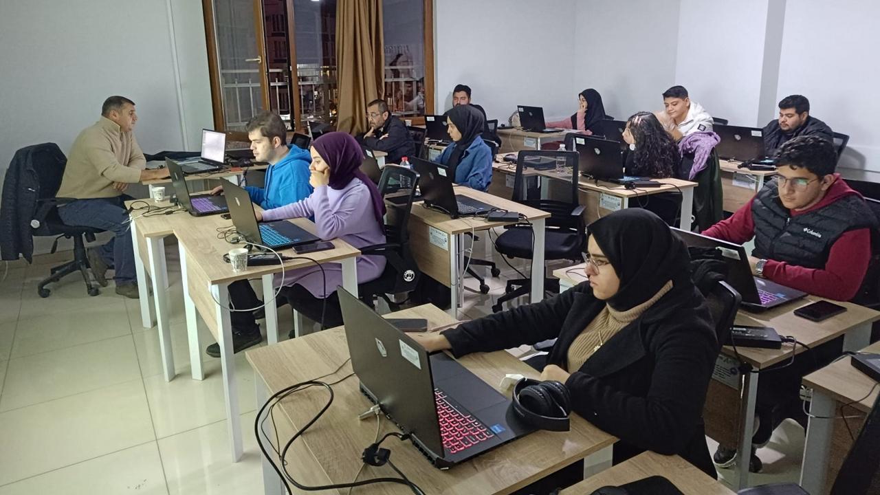 ASÜSEM şehrin ve bölgenin markası olmayı hedefliyor