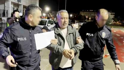 Niğde de Maddi Hasarlı Trafik kazası sonrası 2 kişiyi Öldüren Zanlı Aksaray'da yakalandı