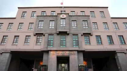 MSB: İran'dan ateşlenen üçüncü füze engellendi!