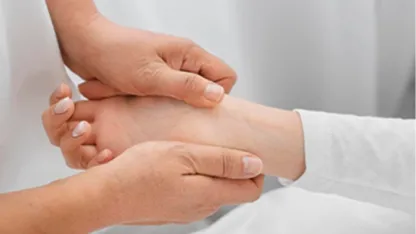 Önemli Uyarı! Dijital çağ el ve bilek sağlığını tehdit ediyor