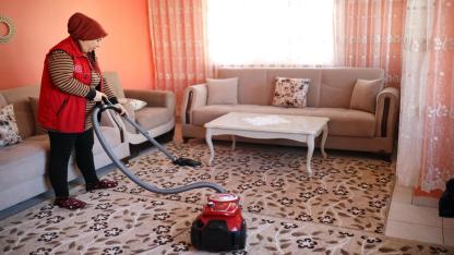 Aksaray Belediyesi’nden Ramazan’da 266 Aileye Evde Temizlik Ve Bakım Desteği