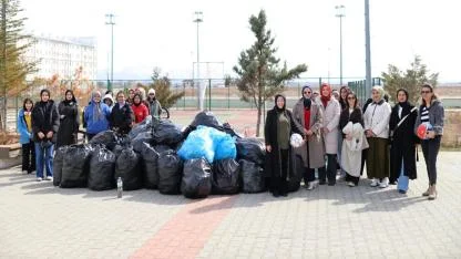 Aksaray'da Üniversite Öğrencilerinden Sıfır Atık Projesine Anlamlı Destek