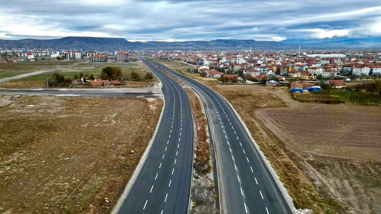 Başkan Dinçer: “Yeni Yol ve Bulvarlarımız, Aksaray’ın Geleceğe Açılan Kapısıdır”