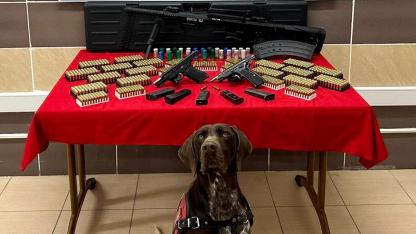 Bomba Arama Köpekleri Affetmedi: Ağaçören’de Cephanelik Yakalandı!