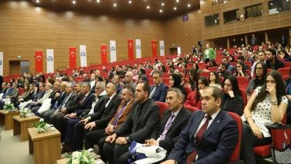 Yapay Zekânın Mimarı Arılar: Prof. Dr. Karaboğa ASÜ'de ABC Algoritmasını Anlattı