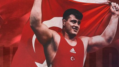 Rıza Kayaalp tarihe geçti! 13. Avrupa şampiyonluğu ile rekorun tek sahibi oldu