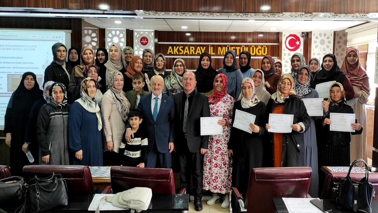 Aksaray’da "Gassallık" Eğitimini Tamamlayan Kursiyerlere Sertifika Heyecanı